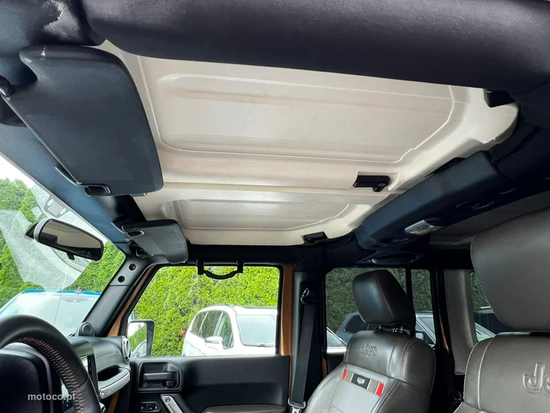 Jeep Wrangler 11