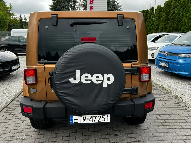 Jeep Wrangler 3