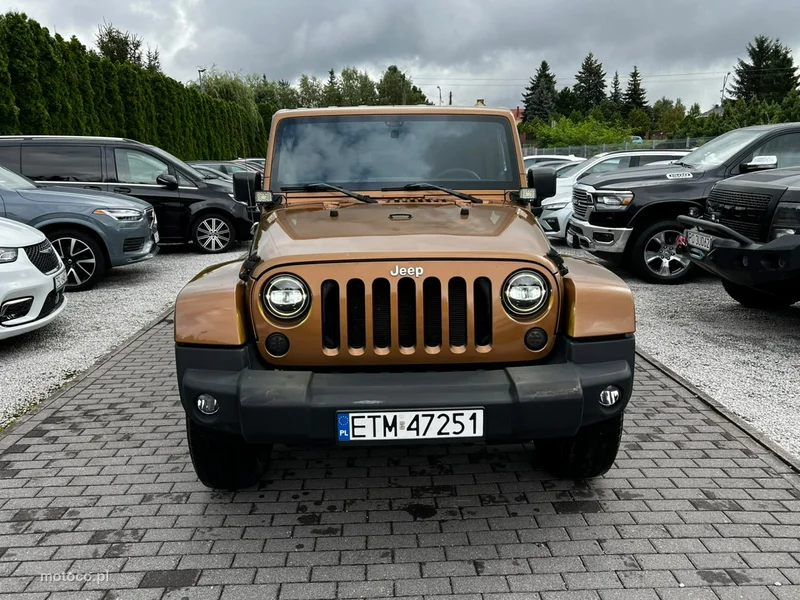 Jeep Wrangler 6