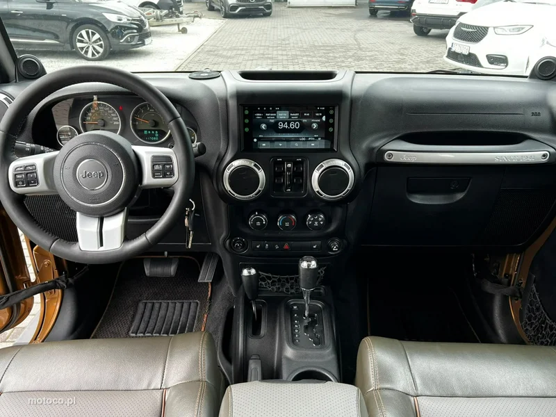 Jeep Wrangler 9