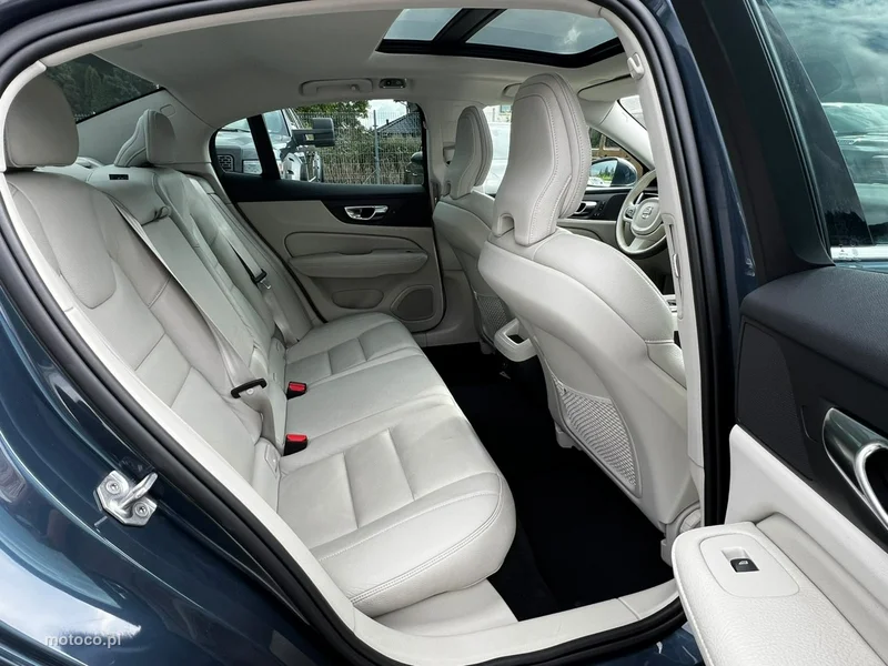 Volvo S60 12