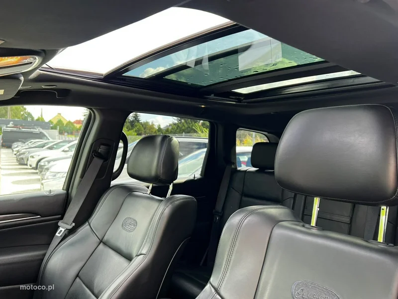 Jeep Grand Cherokee 11