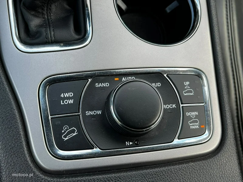 Jeep Grand Cherokee 15