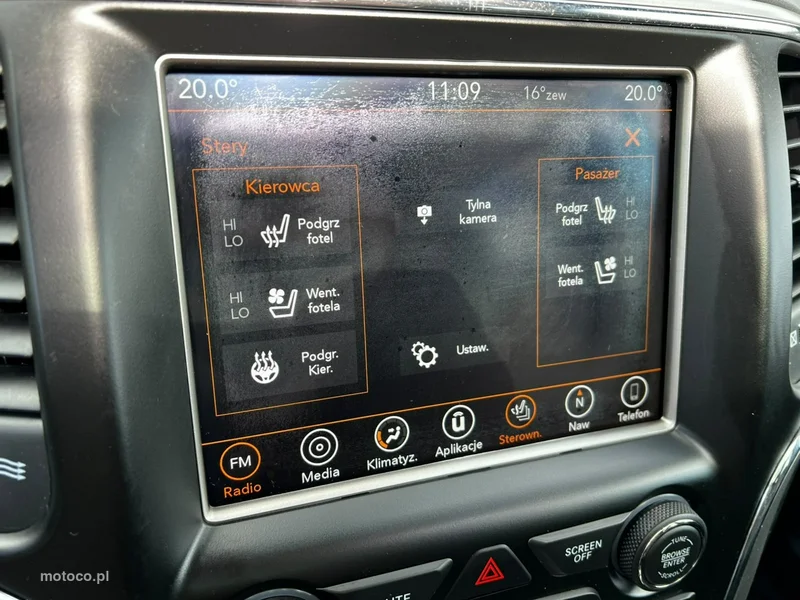 Jeep Grand Cherokee 16