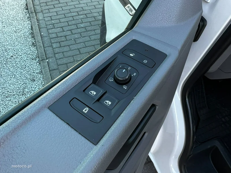Volkswagen Transporter 11