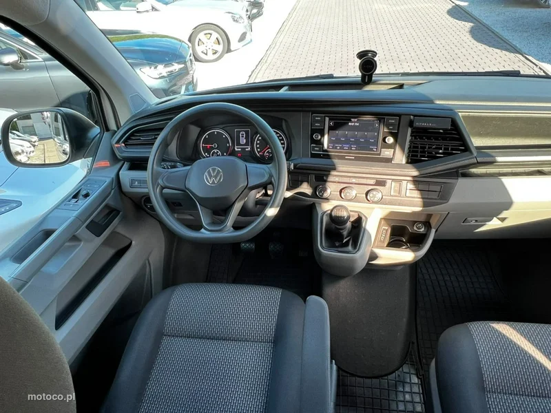 Volkswagen Transporter 9