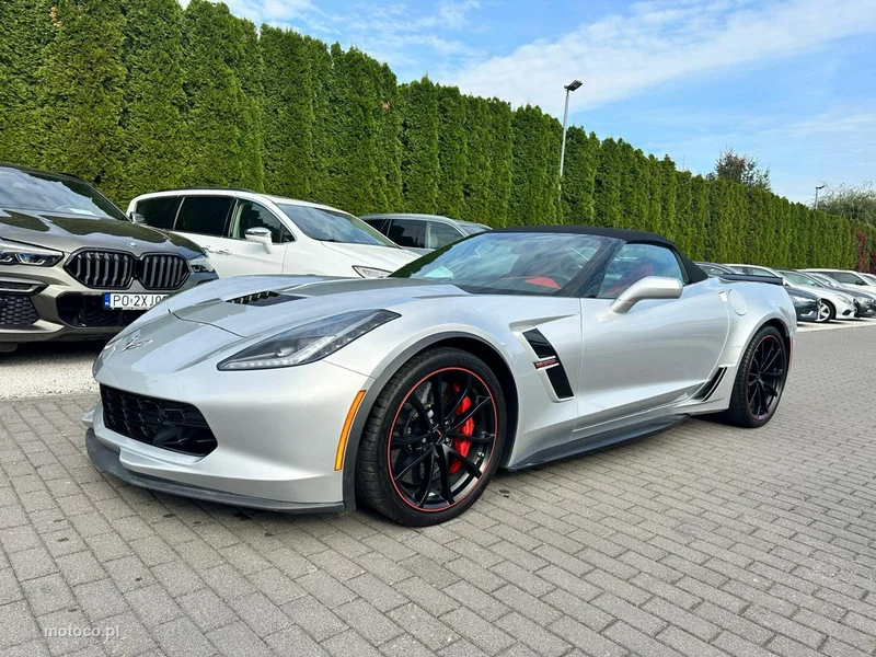 Chevrolet Corvette 2