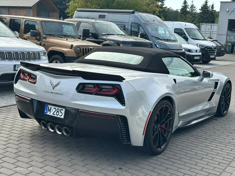 Chevrolet Corvette 6