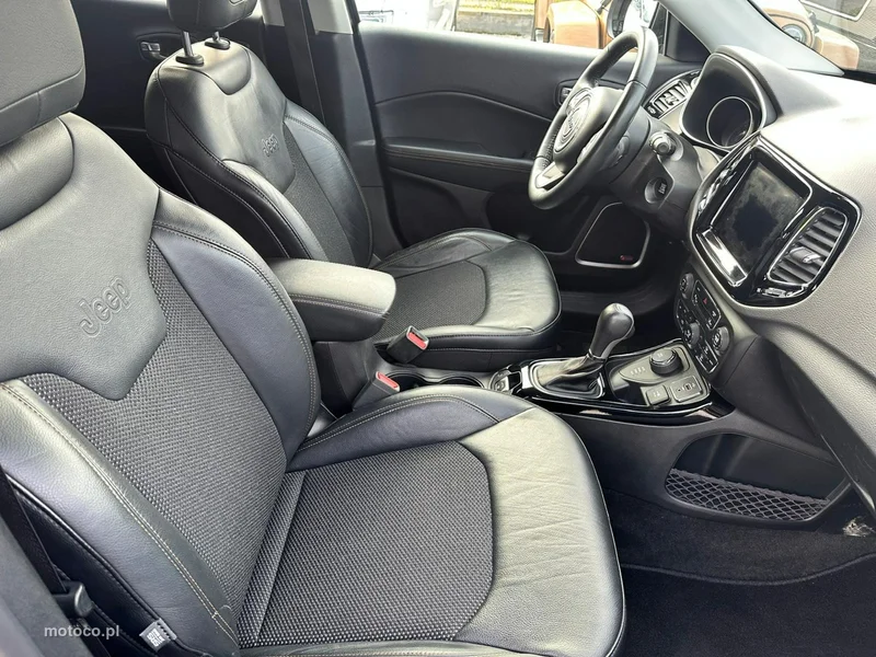Jeep Compass 13
