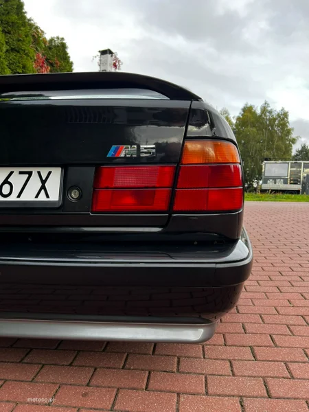 BMW M5 E34 6