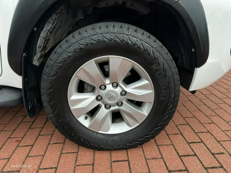 Toyota Hilux AN120 7