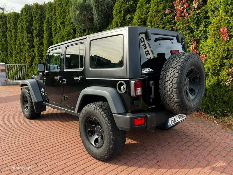 Jeep Wrangler 4