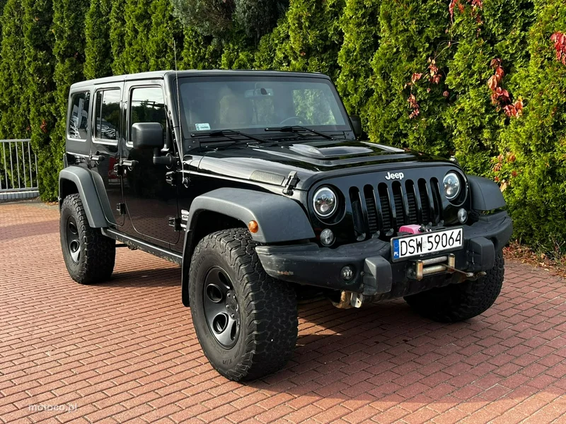Jeep Wrangler 5