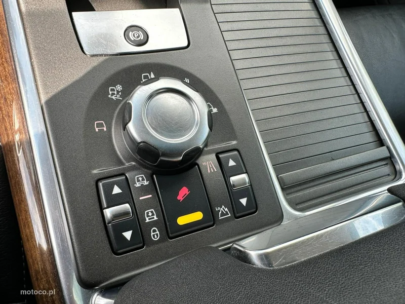 Land Rover Range Rover Sport 16