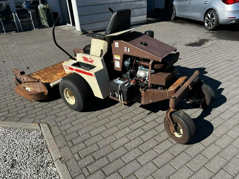 inny grasshooper Kubota 721D 7