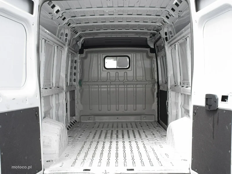 Opel Movano 18