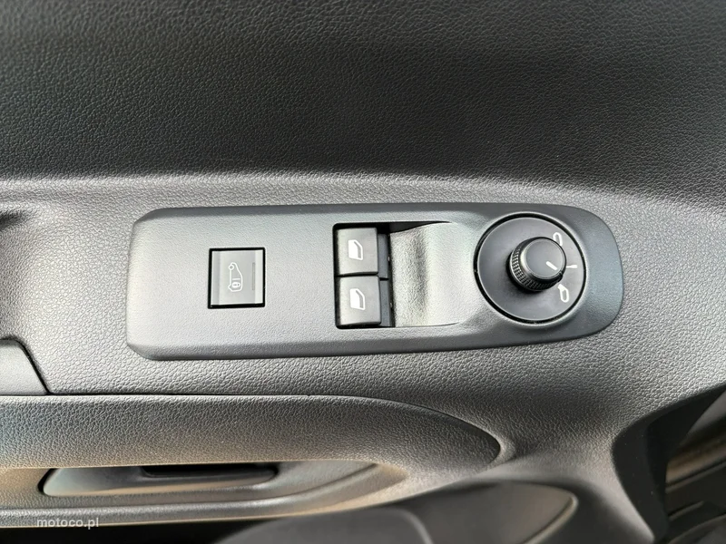 Toyota Proace City 9