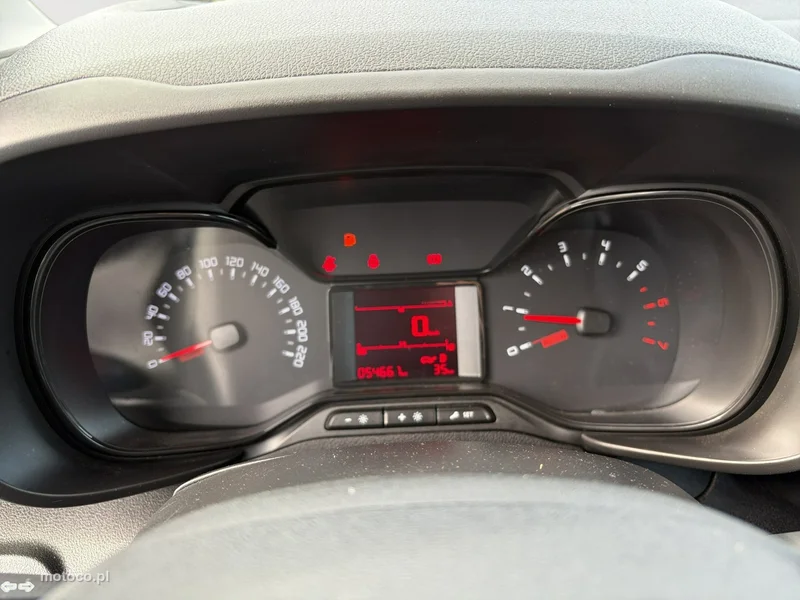 Toyota Proace City 11