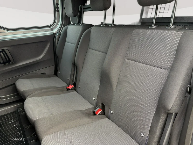 Toyota Proace City 17