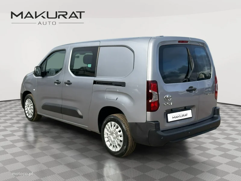 Toyota Proace City 3