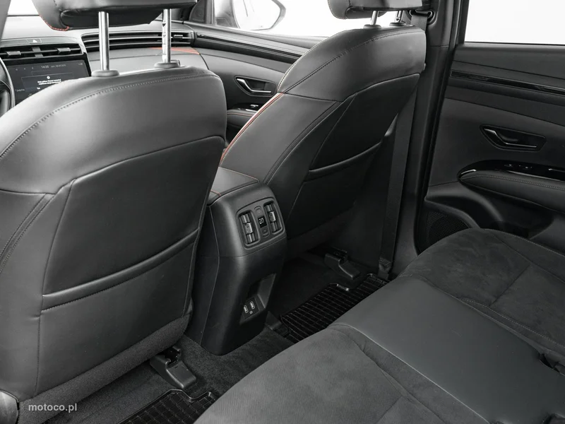 Hyundai TUCSON 24