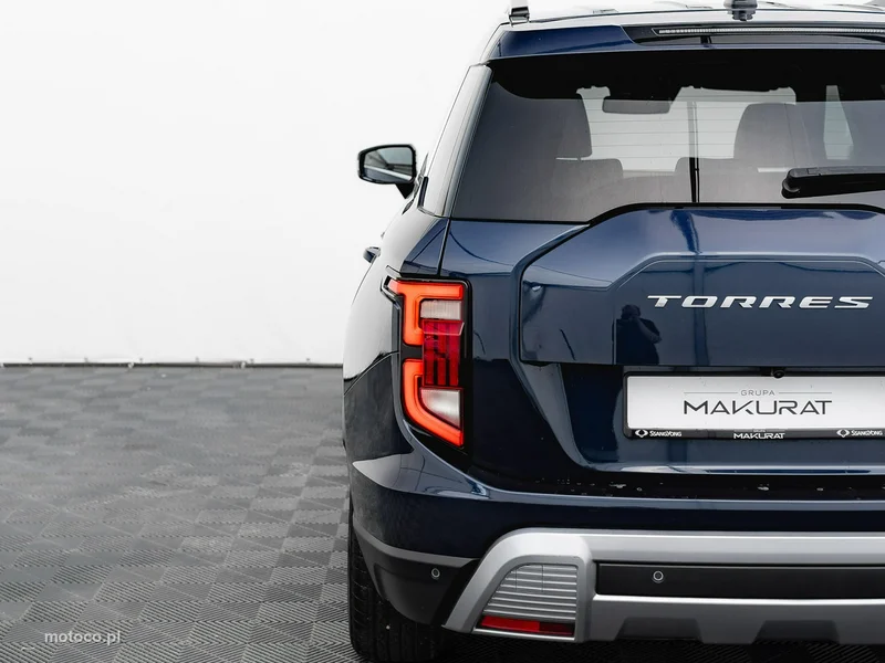 Ssangyong Torres 11