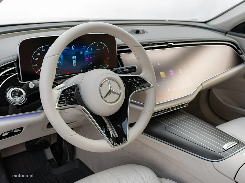 Mercedes-Benz Klasa E W214 E 220 6