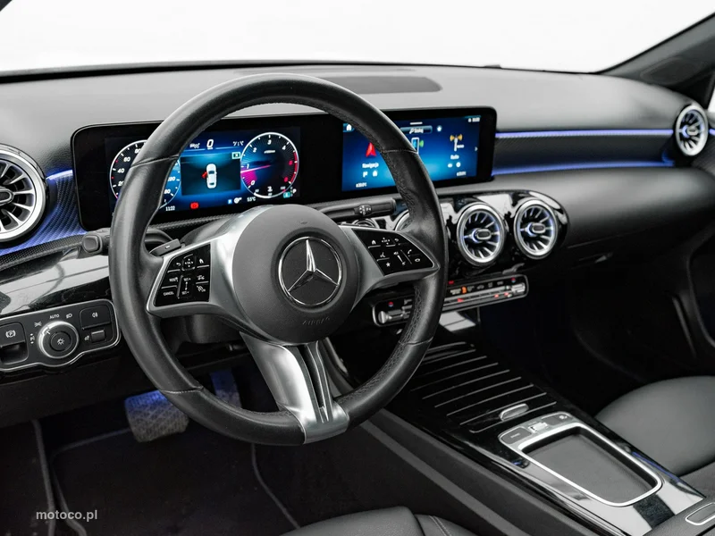 Mercedes-Benz Klasa A W177 A 200 6