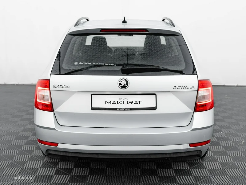 Skoda Octavia III 9