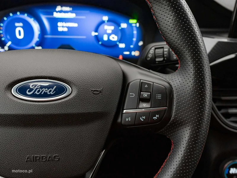 Ford Kuga III 17