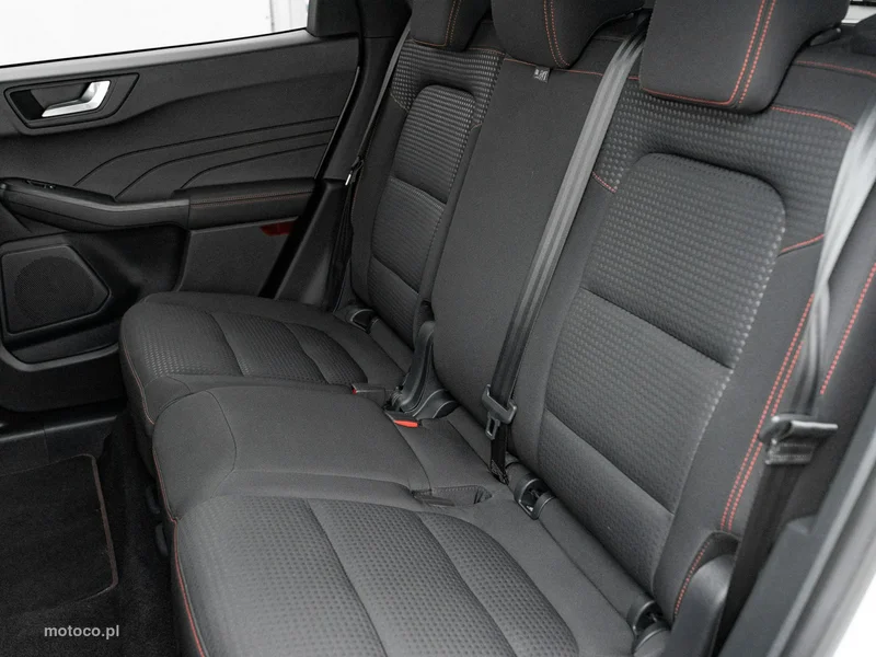 Ford Kuga III 29
