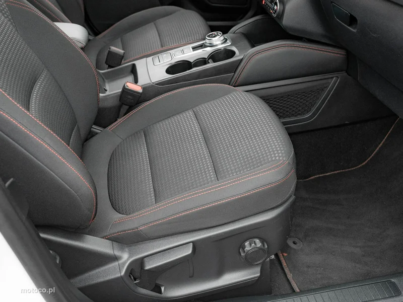Ford Kuga III 34