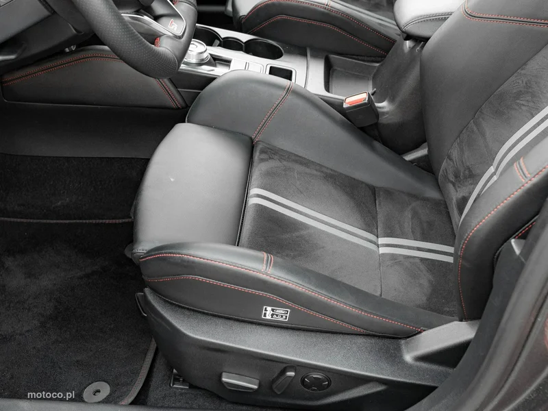 Ford Focus IV 13