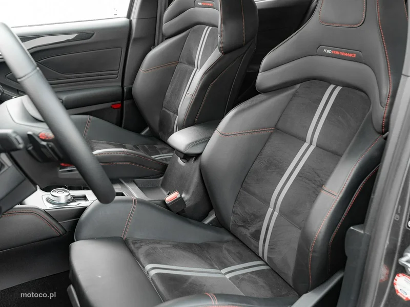 Ford Focus IV 14