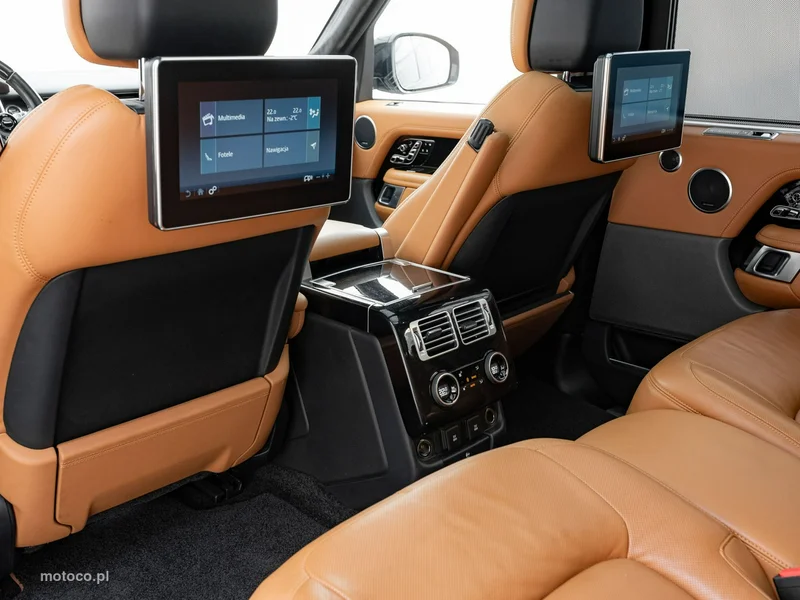 Land Rover Range Rover 24
