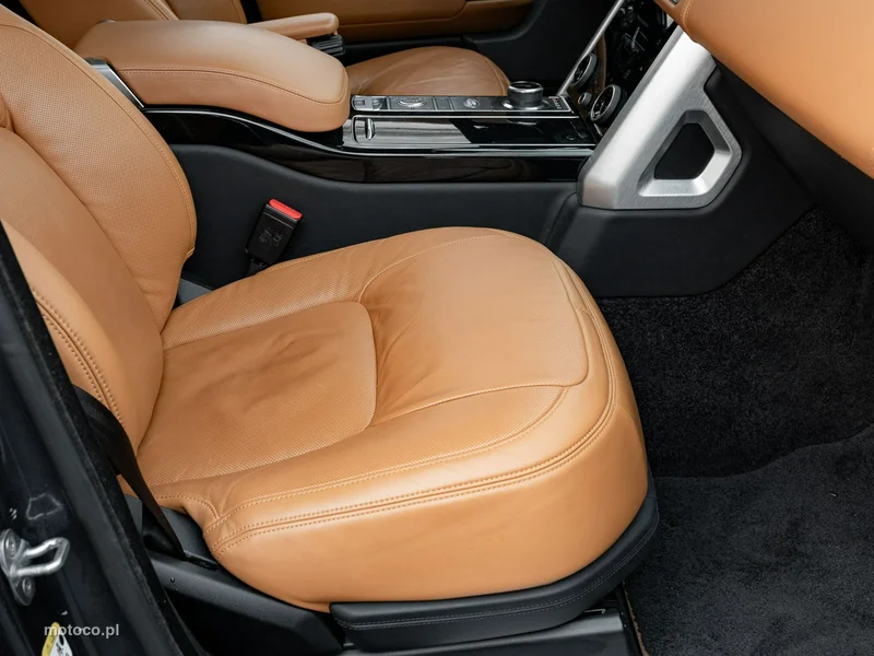 Land Rover Range Rover 30