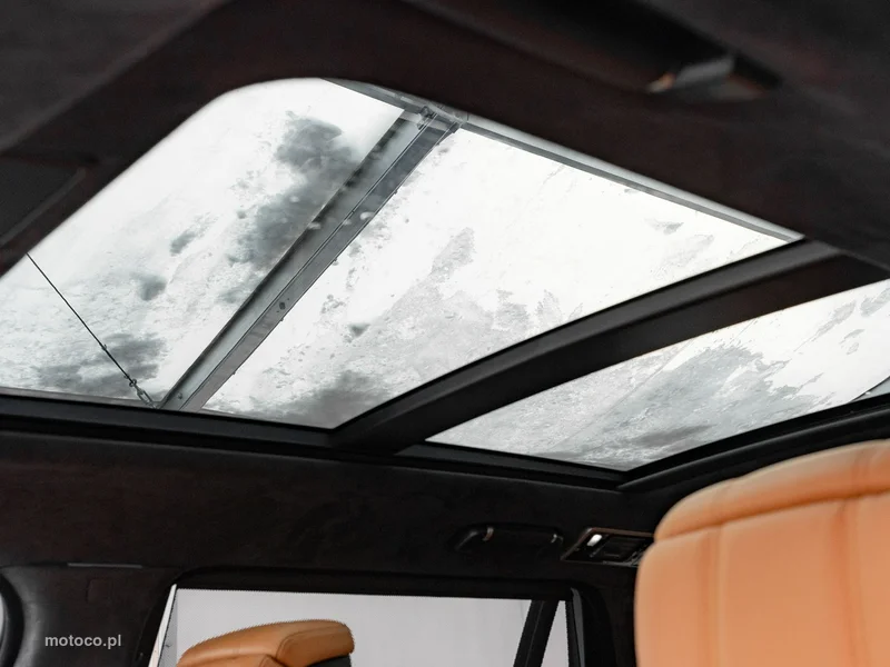 Land Rover Range Rover 32