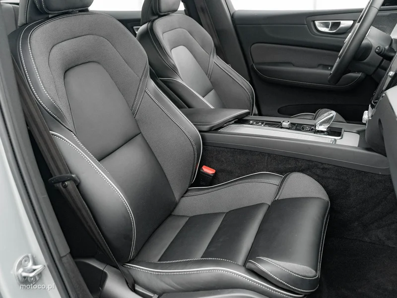 Volvo XC 60 30