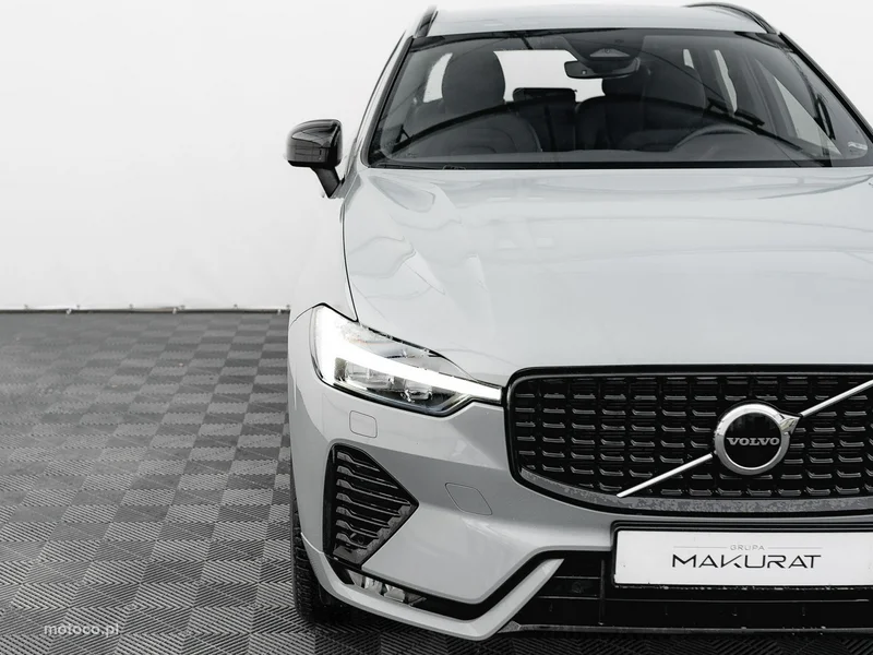 Volvo XC 60 8