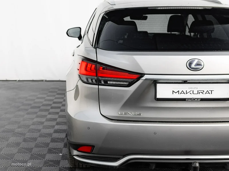 Lexus RX 10