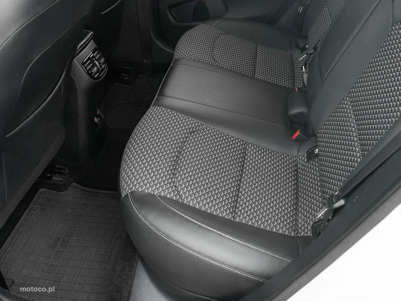 Kia Cee'd 24