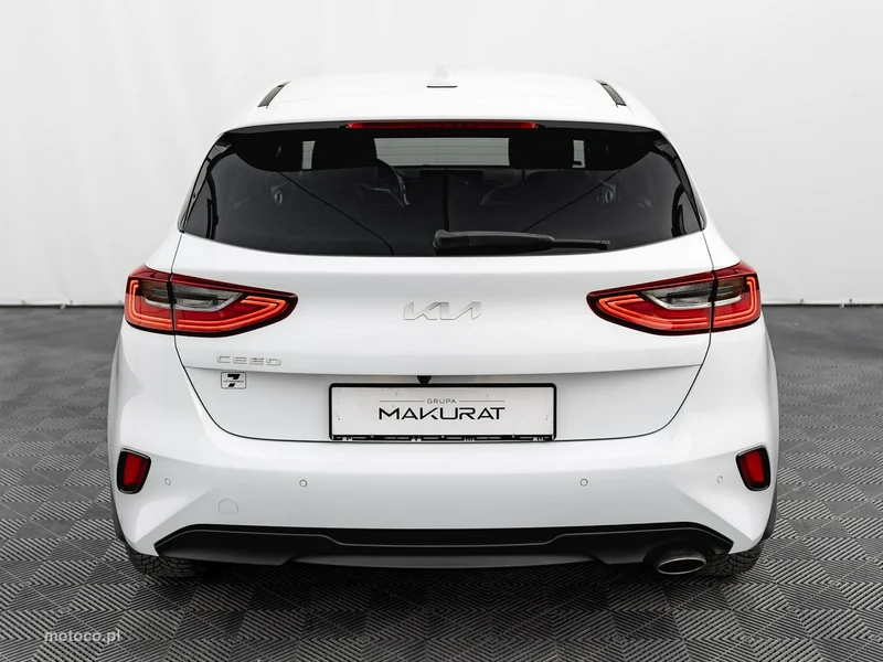 Kia Cee'd 9