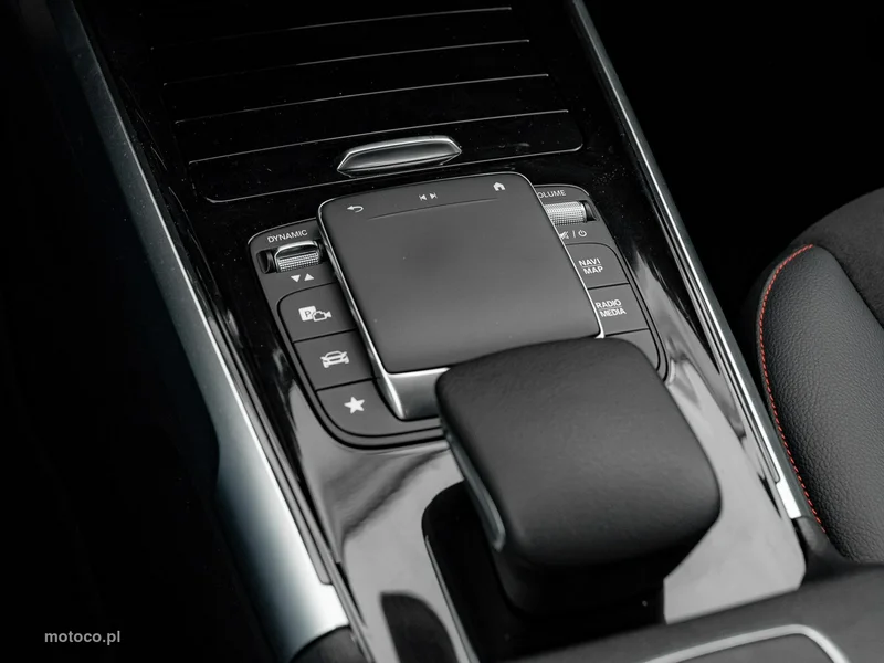 Mercedes-Benz GLB X247 18