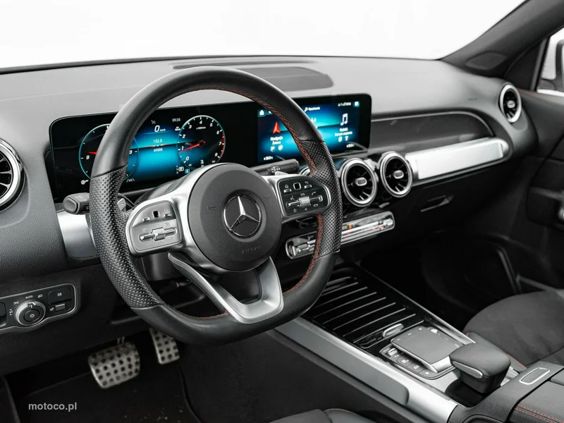 Mercedes-Benz GLB X247 6