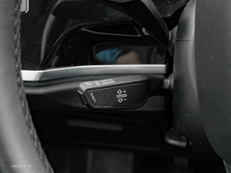 Audi Q3 F3 18