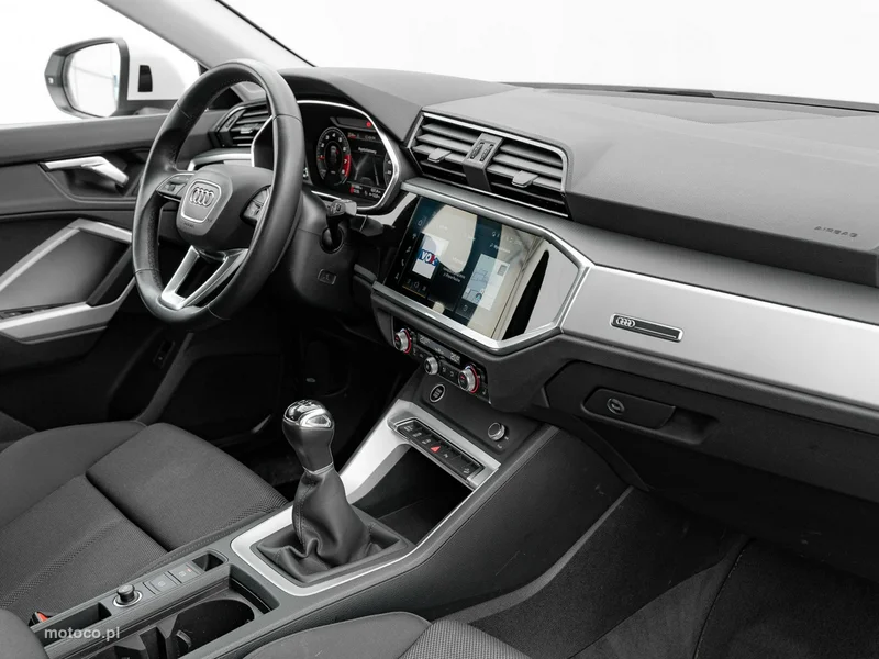 Audi Q3 F3 36