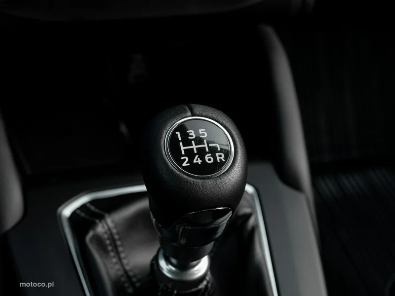 Ford Focus IV 18