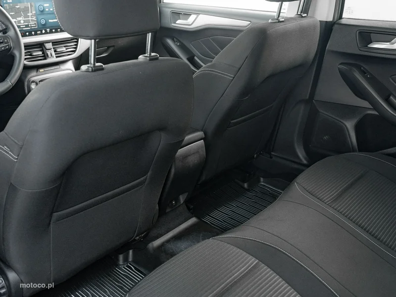 Ford Focus IV 27