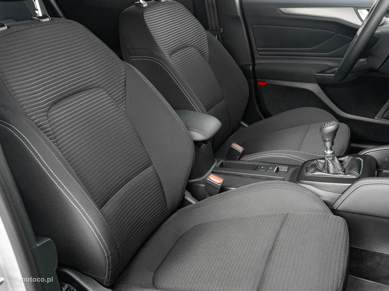 Ford Focus IV 32
