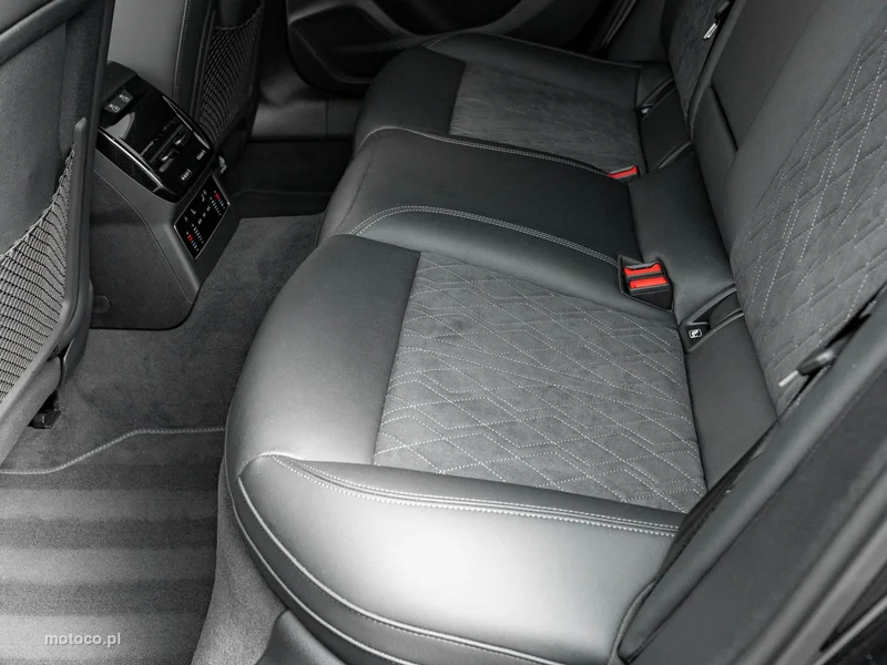 Audi A6 C8 25